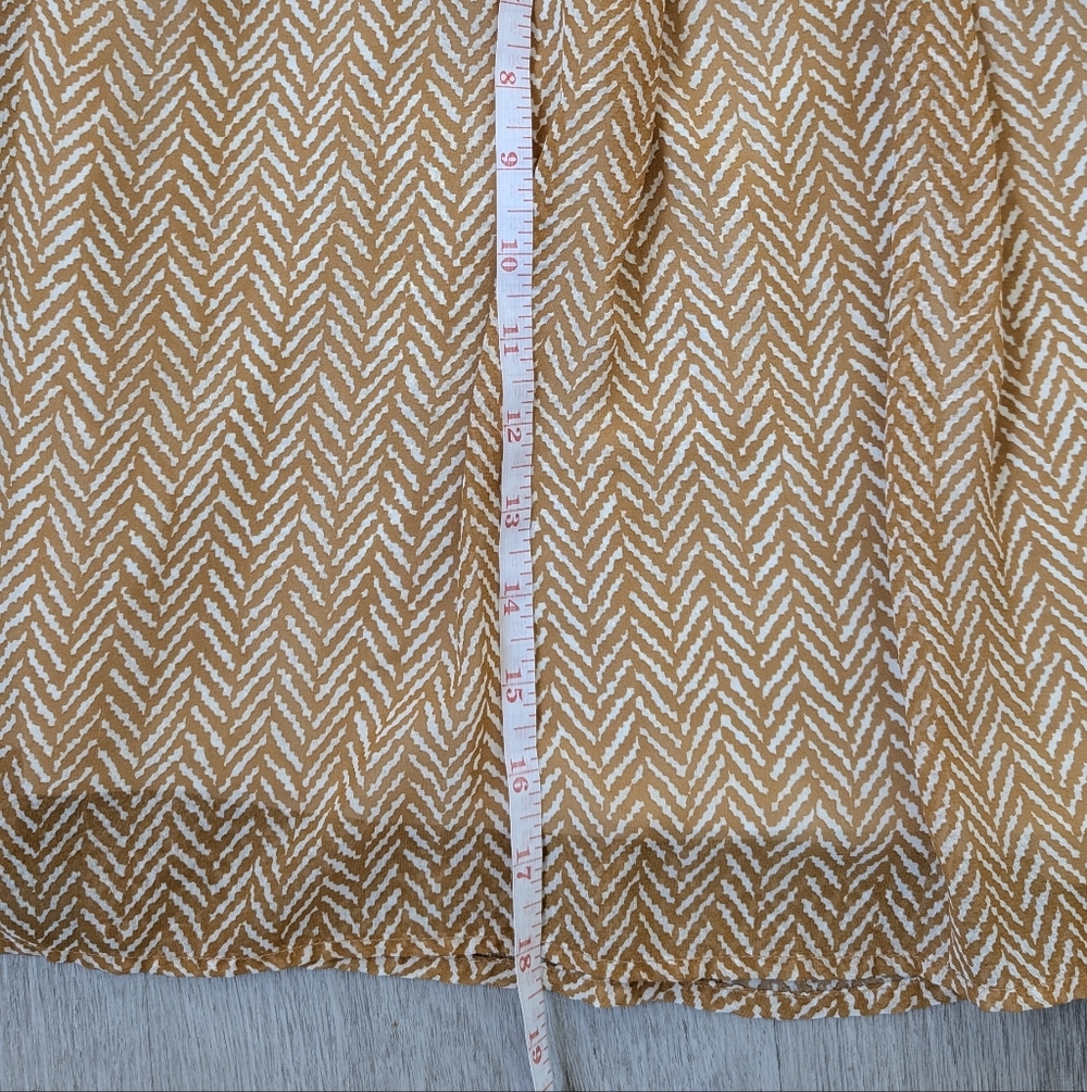 Old Navy Chevron Mustard Yellow Elastic Waist Flowy A-line Mini Skirt Size L - Picture 6 of 10